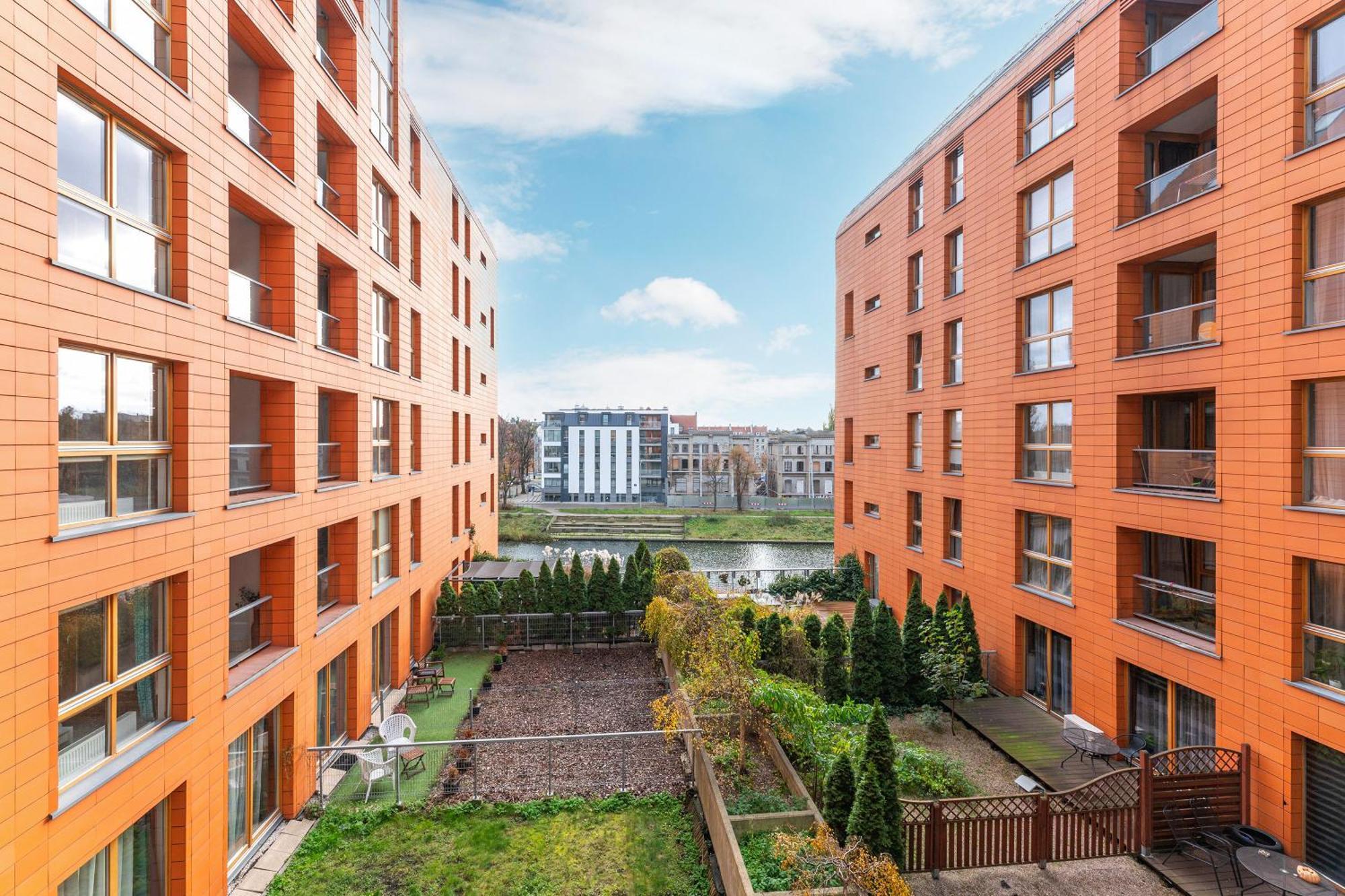 Flatbook - City Center Spa Apartments Motlawa Gdańsk Eksteriør billede